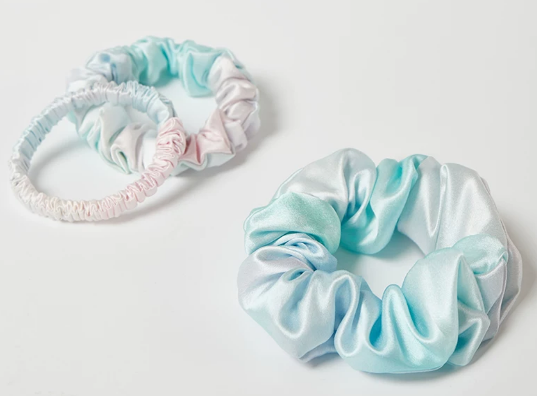 Ice Mist Duo silk scrunchies in pale blue and blush tones